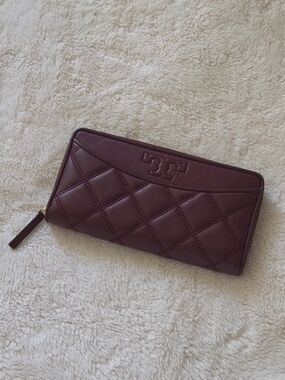 Tory Burch Quilted Zip-Around Wallet - Deep Burgundy